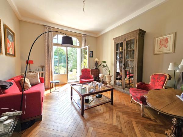 BELLE BOURGEOISE en CENTRE VILLE