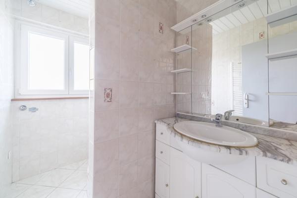 Appartement 3 pièces avec terrasse et jardin