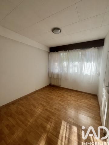 Appartement à vendre 3 pièces 61 m² Évry-Courcouronnes