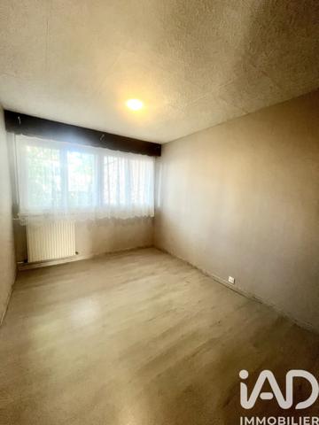 Appartement à vendre 3 pièces 61 m² Évry-Courcouronnes
