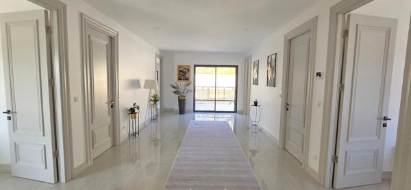 PROCHE CHARTRES Demeure prestigieuse en vallée de l'Eure