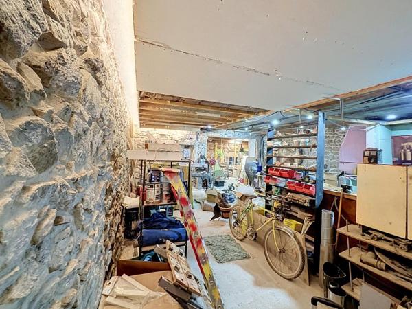 Vente / Autre à Serrières (07340)