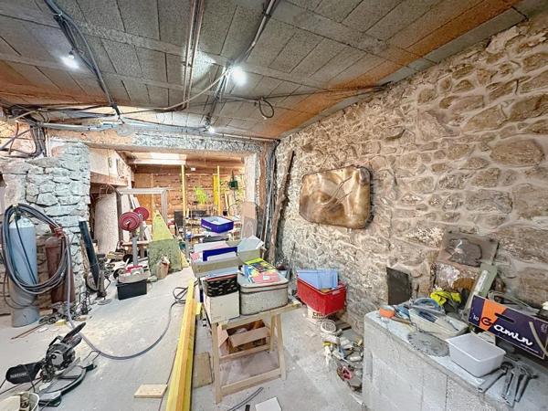 Vente / Autre à Serrières (07340)