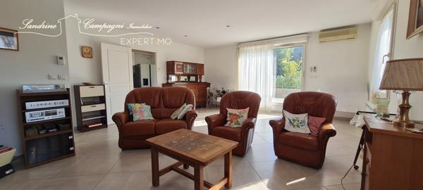 L'Isle-sur-la-Sorgue (84800) T3/4 avec grande terrasse, cave, parking et garage PROCHE CENTRE VILLE