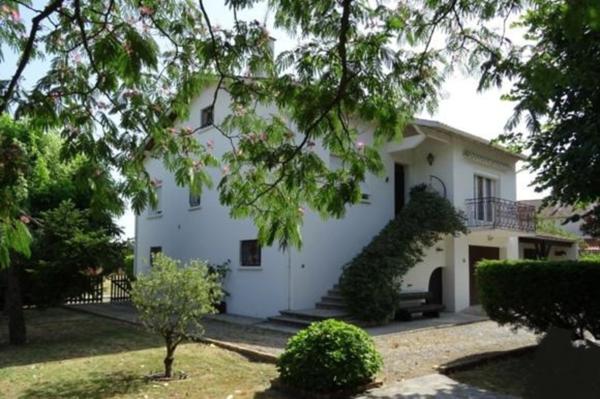 Dpt Haute Garonne (31), à vendre REVEL maison P6