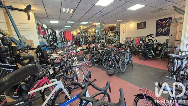 Immeuble à vendre 270 m² Saint-Amand-les-Eaux