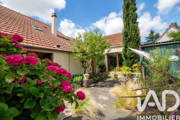 Maison à vendre 7 pièces 175 m² Neauphle-le-Château