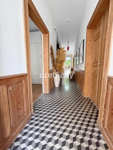 Maison 8 pièces - 335 m² Bien prestige