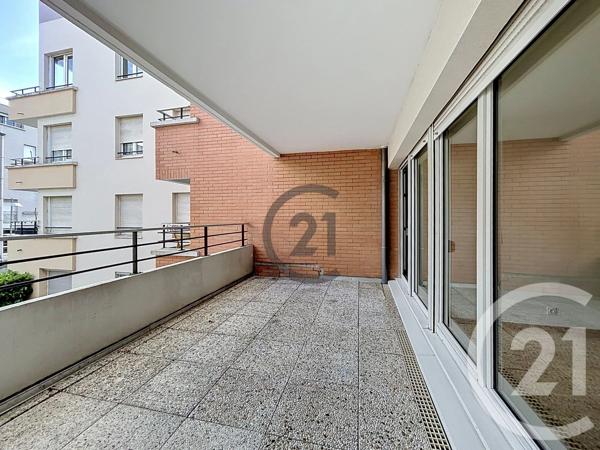 Appartement F6 à vendre  6 pièces - 122,10 m 2   TINQUEUX  - 51