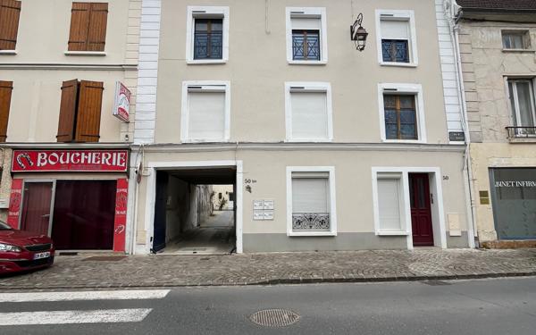 Appartement à louer    1 pièce •  Charly-sur-Marne