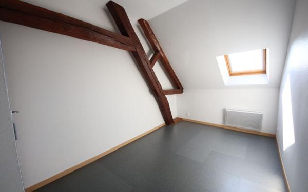 Appartement à louer    1 pièce •  Charly-sur-Marne