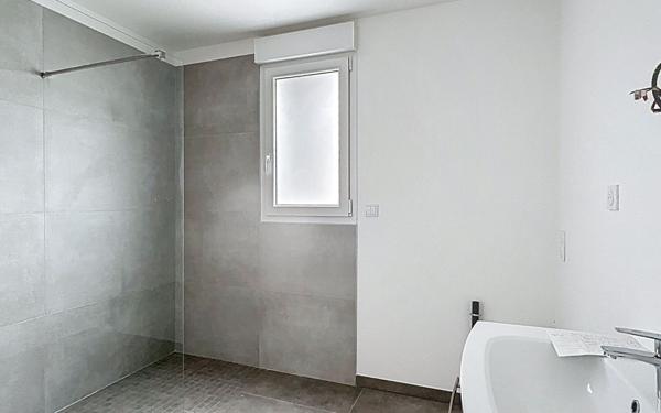 Appartement à vendre    2 pièces • 60,31 m2 Reims