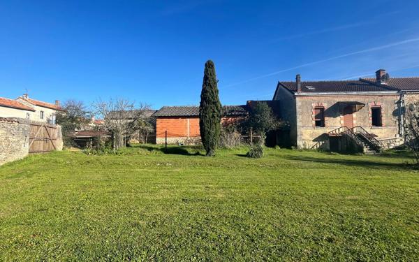 Maison à vendre    5 pièces •  Saint-Projet-Saint-Constant