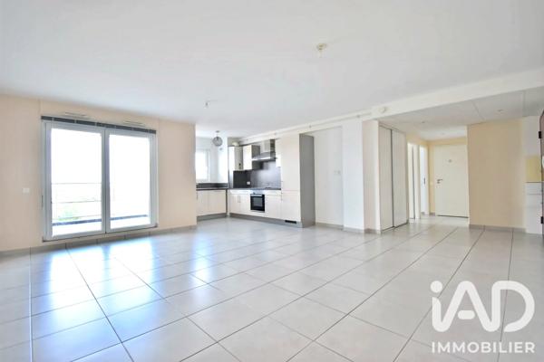 Location appartement 3 pièces 77 m² Alsting
