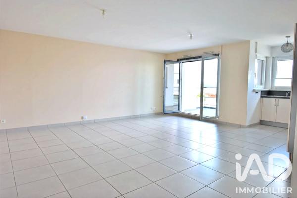 Location appartement 3 pièces 77 m² Alsting
