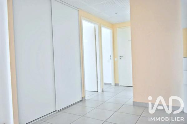 Location appartement 3 pièces 77 m² Alsting
