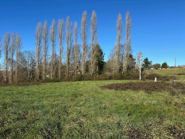 Dpt Gers (32), AIGNAN à vendre terrain de 4 400,00 m²