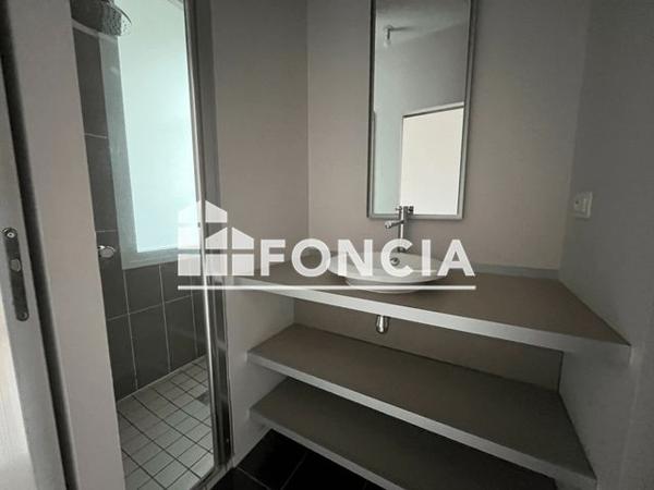 Location Appartement 3 pièces 63.1 m² - 157 RUE DE STRASBOURG Niort 79000