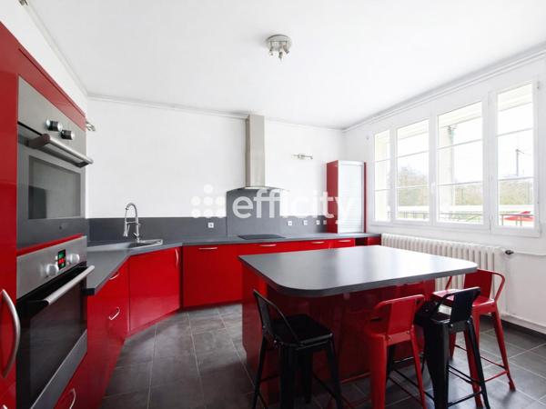 Maison 8 pièces - 150 m²