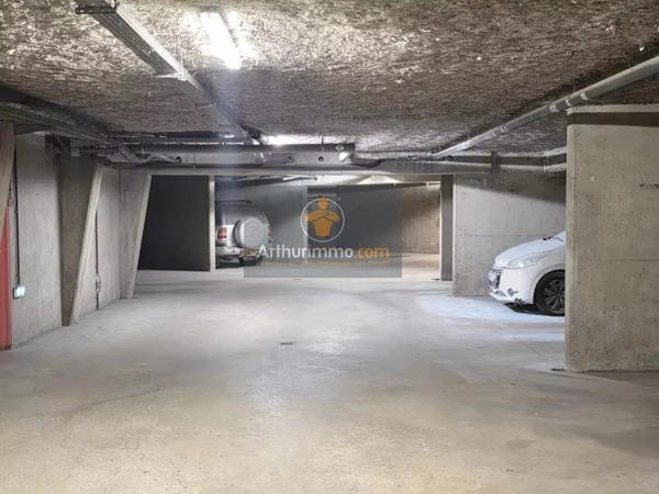 Vente                                                      Appartement
                        
                     3 pièces                      73 m2                     à Sarcelles
