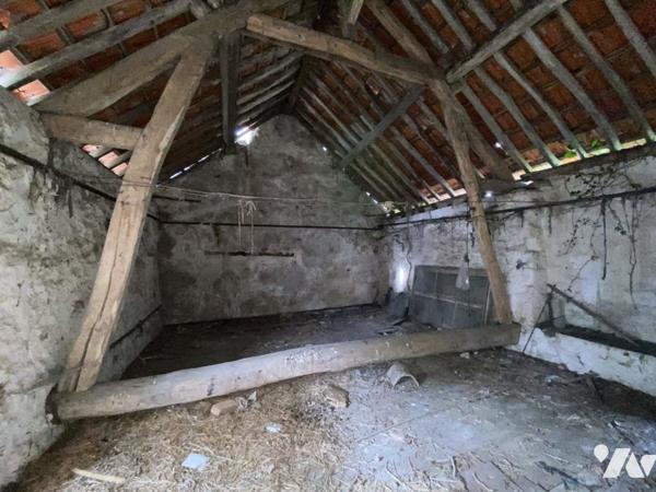 Vente A NEUILLY SAINT FRONT - MAISON EN PIERRE A RENOVER