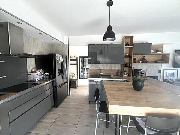 MAISON QUISSAC 140 m2 5 CHAMBRES