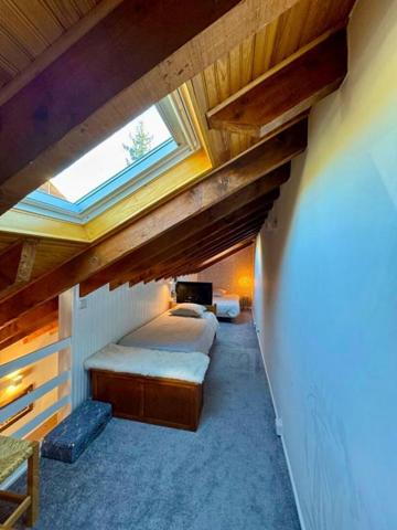 Magnifique 3 pièces en duplex rénové par architecte, avec garage et vue panoramique