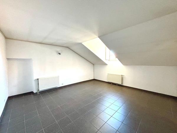 Bayonne – Cœur Historique : Rare T5 en Duplex de 106 m² avec Vue Imprenable