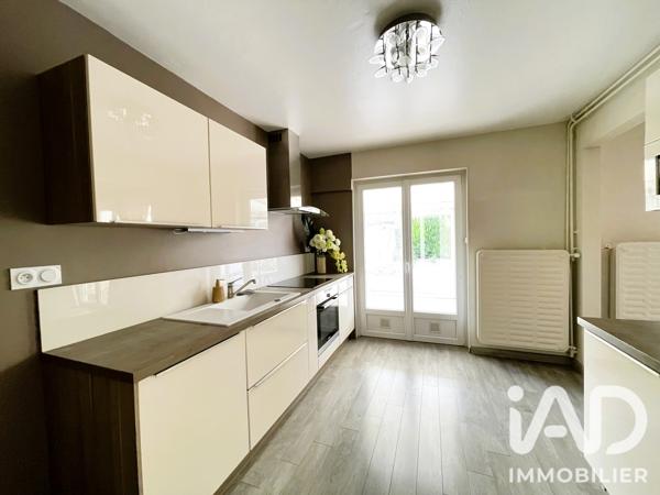 Maison à vendre 5 pièces 103 m² Châlons-en-Champagne