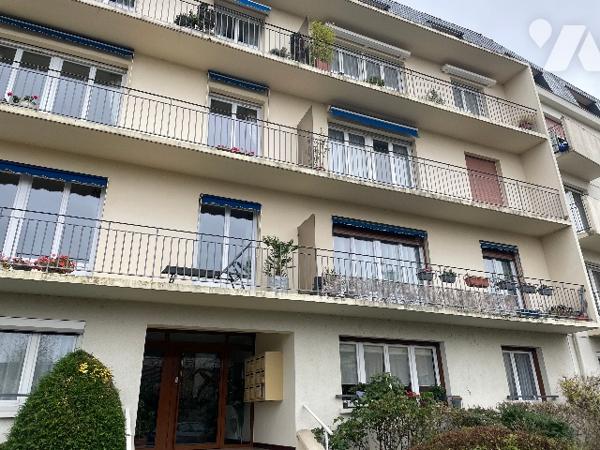 SOISSONS - Quartier de la Gare - Situé au 2ème étage - Appartement  d'environ 67 m² habitable