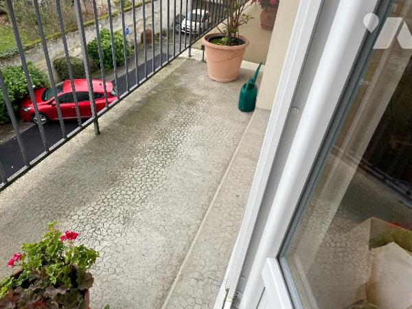 SOISSONS - Quartier de la Gare - Situé au 2ème étage - Appartement  d'environ 67 m² habitable