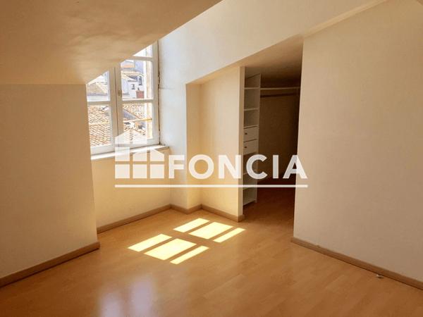 Location Appartement 2 pièces 47.38 m² - 11 RUE THIERS La Rochelle 17000