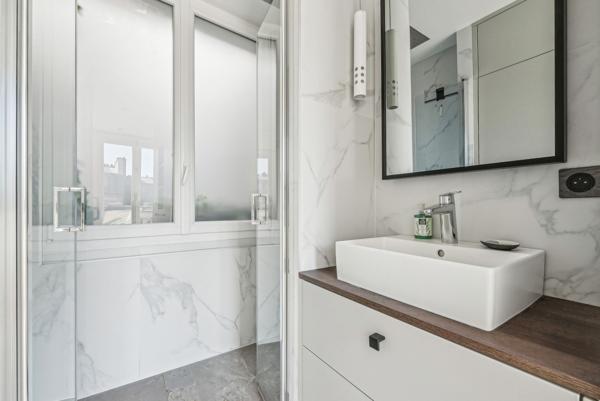 Vente Appartement de luxe Paris 10 5 Pièces 154 m²