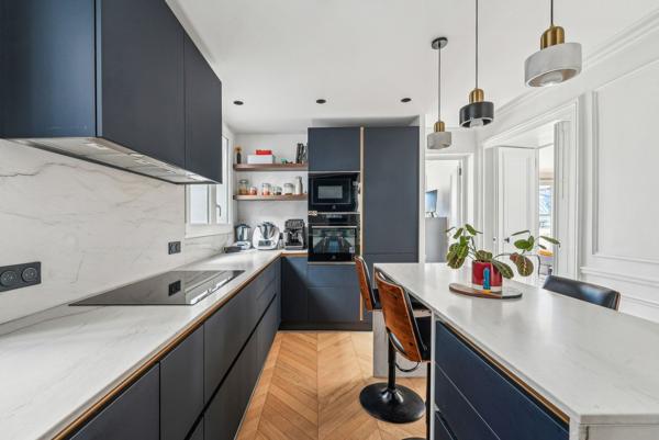 Vente Appartement de luxe Paris 10 5 Pièces 154 m²