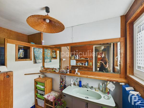 Vente
                Maison141 m² - 5 Pièces -
                    CLAMART (92140)