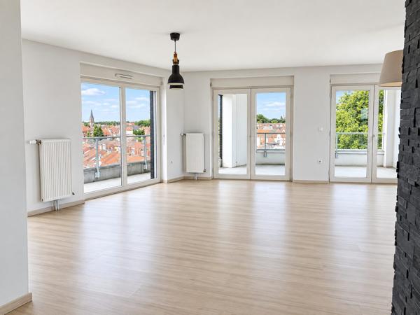 Bel appartement lumineux vue dégagée