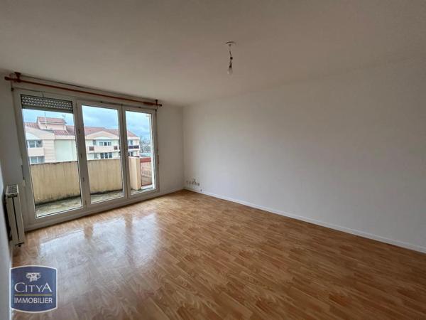 Appartement à louer 2 pièces 47.8m²