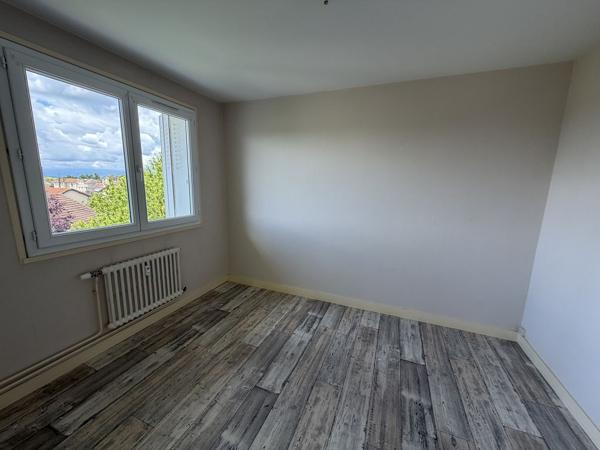 Appartement F3 - FEURS