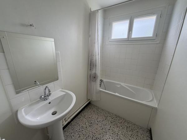 Appartement F3 - FEURS