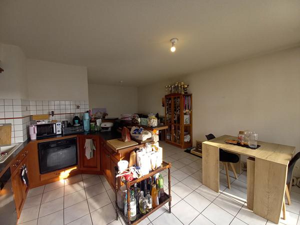 Appartement T2 avec dépendances à deux pas du centre de La Motte Servolex !