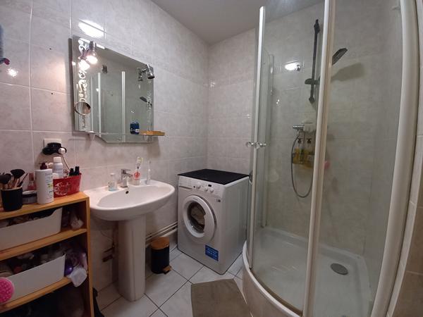 Appartement T2 avec dépendances à deux pas du centre de La Motte Servolex !