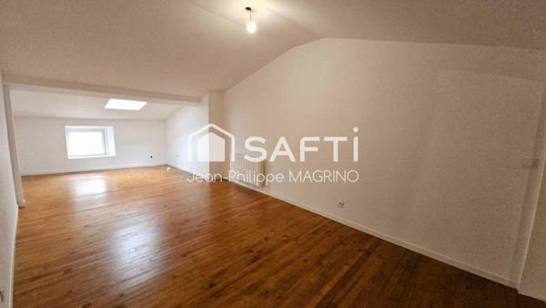 Maison de ville à Laroque-d’Olmes – Idéale investissement locatif