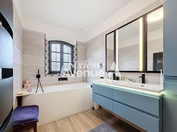 Maison 5 pièces 111 m2