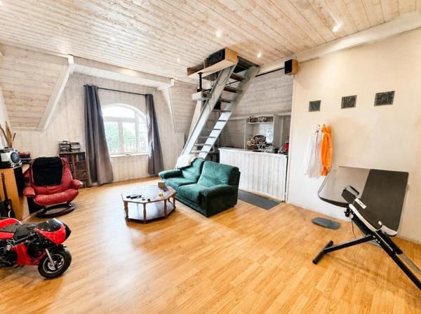Maison de 330m2, 7 chambres et 4 salles de bains