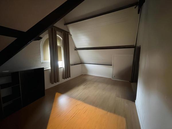 Maison de 330m2, 7 chambres et 4 salles de bains