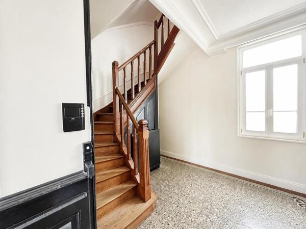 Maison de 330m2, 7 chambres et 4 salles de bains