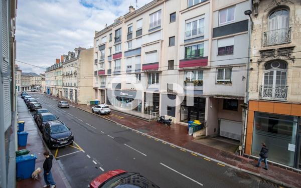 Appartement à vendre    3 pièces • 90,09 m2 Limoges