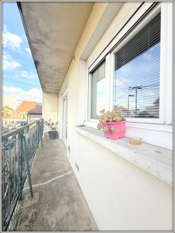 DRANCY - IMMEUBLE 2 APPARTEMENTS F3 + GARAGES + JARDIN