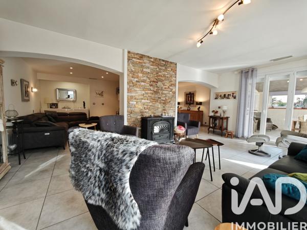 Maison à vendre 4 pièces 140 m² Claira