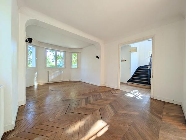 Maison Croissy-sur-seine 6 pièce(s) 135.95 m2 , Croissy sur seine